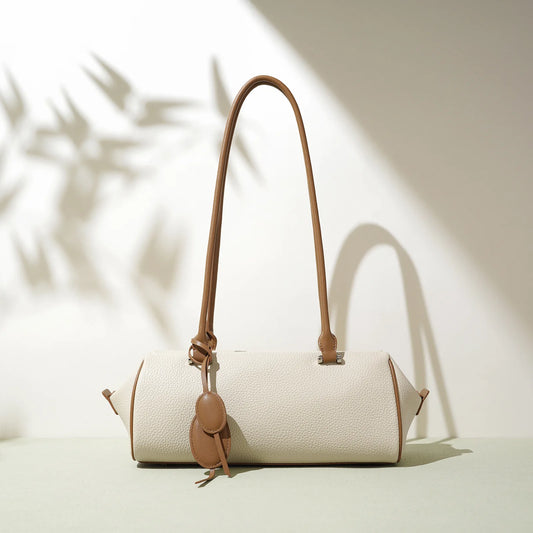 Exquisite pendant, high-end niche design, shoulder bag, light luxury leather, simple handbag, women's commuting baguette bag