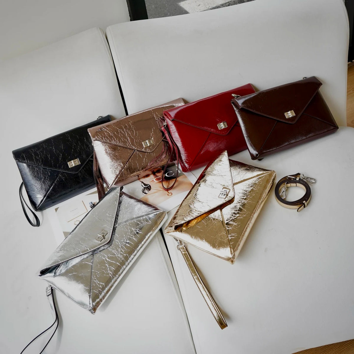 Genuine Cowhide Envelope Clutch Bag, Metal Lock Crossbody Purse,Aidrani Women Leather Handbag for Party Wedding Dinner Daily Use